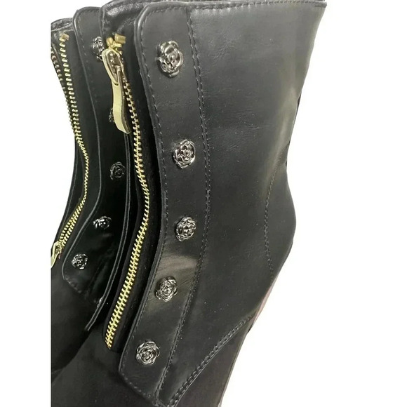 Queen Chateau Women's Black Front Zipper Ankle High Heel Booties Size US 7.5 - Picture 7 of 8